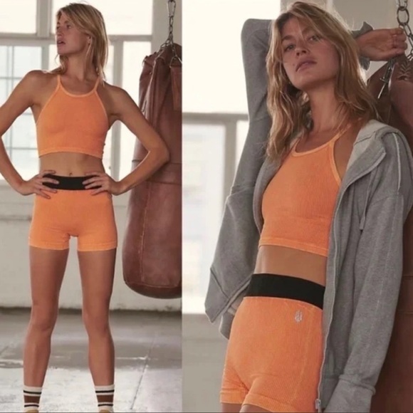 🆕 FP Free People Movement Prajna Seamless Shorts Sz M/L‎ - Picture 1 of 1